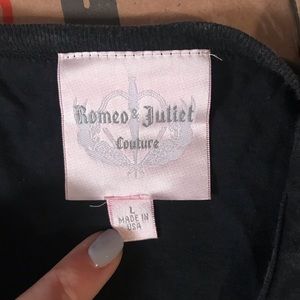 Romeo and Juliet Couture Tumblr Girl Black Graphic Flag Tee